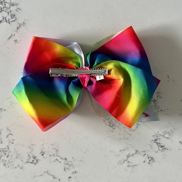 JoJo Siwa Rainbow Bow Clip - Picture 4 of 10